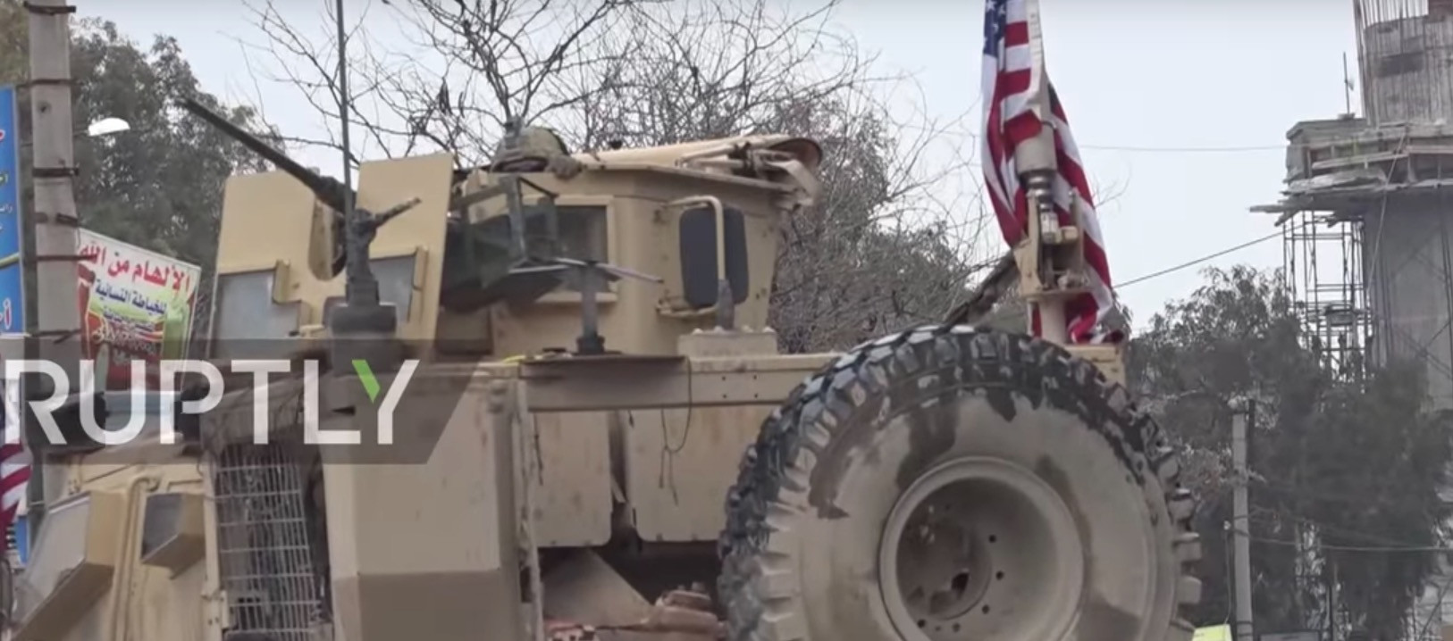 Συρία: Πολύνεκρη επίθεση αυτοκτονίας στο Μανμπίτζ – 4 Αμερικανοί στρατιώτες στα θύματα [Βίντεο]
