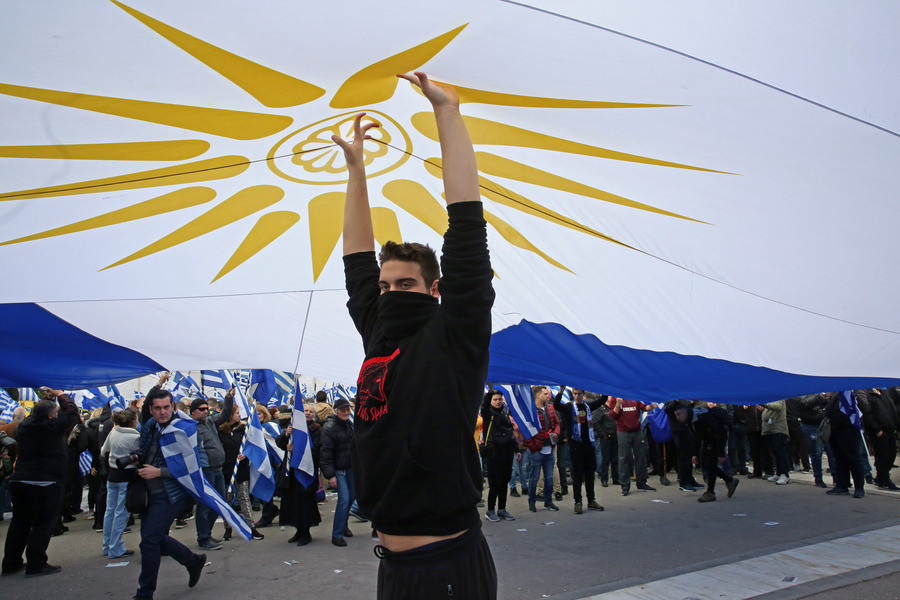 Συλλαλητήριο: Η συμμετοχή «προσγειώνει» τους «Μακεδονομάχους»