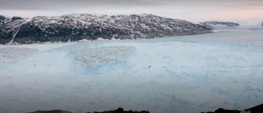 Πόσο γρήγορα λιώνουν οι πάγοι στην Γροιλανδία; [ΒΙΝΤΕΟ]