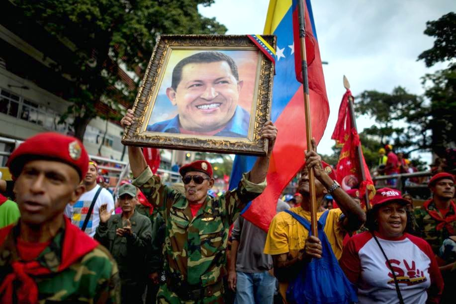 Βενεζουέλα: Ο στρατός απέρριψε το κάλεσμα των ΗΠΑ για πραξικόπημα