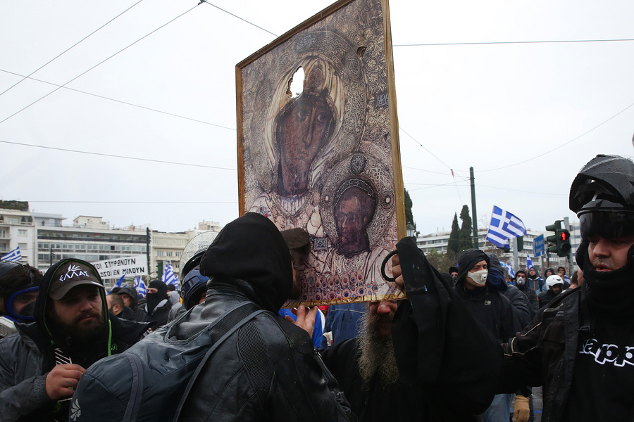 Ταυτοποιήθηκαν 38 πρόσωπα για την αποστολή απειλητικών μηνυμάτων σε βουλευτές