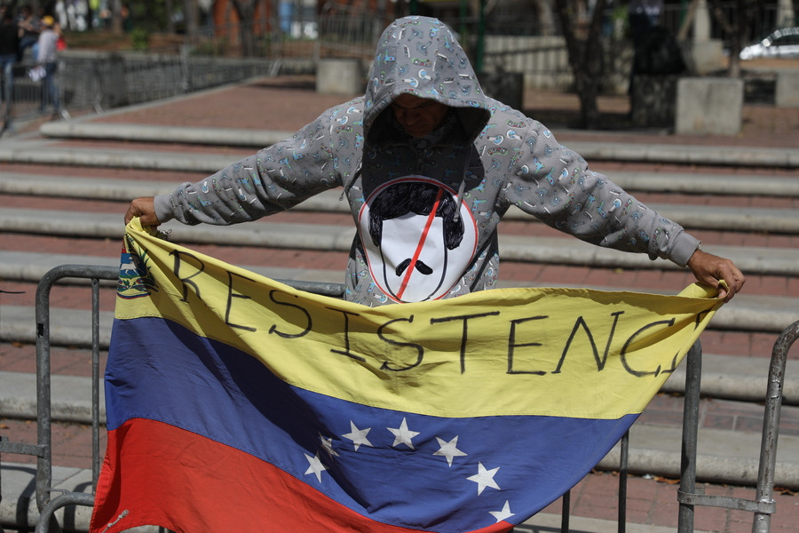 Τι θα συμβεί στη Βενεζουέλα; Τα τέσσερα πιο πιθανά σενάρια
