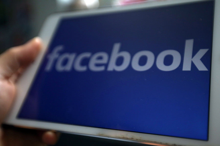 Facebook: Αυξάνονται οι χρήστες παρά τα σκάνδαλα