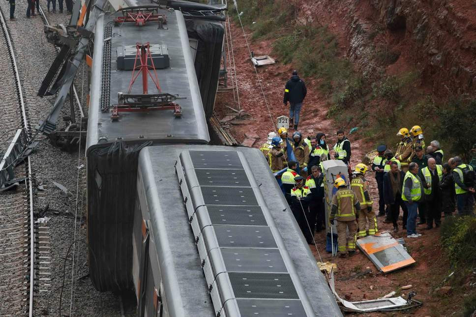 Ένας νεκρός μετά από εκτροχιασμό τρένου στην Καταλονία