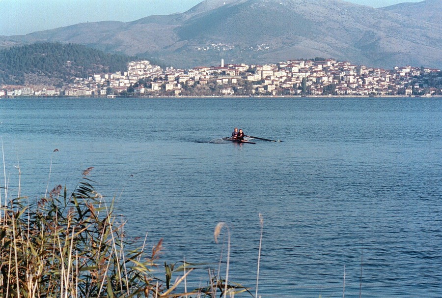 Εντοπίστηκε πτώμα γυναίκας στη λίμνη της Καστοριάς