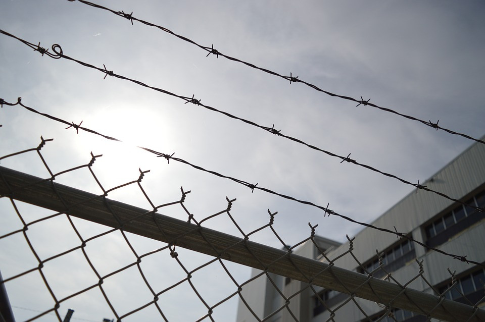 Άθλιες συνθήκες στις γερμανικές φυλακές