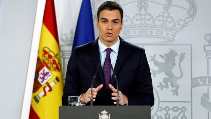Πρόωρες εκλογές στην Ισπανία προκηρύσσει ο Σάντσεθ