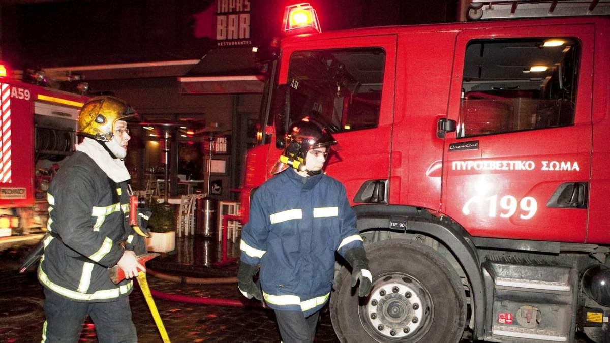 Λαμία: Πυρκαγιά σε σπίτι εξαιτίας ενός φορτιστή