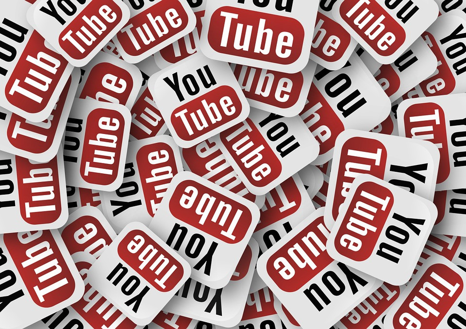 Το YouTube ξεκινά τον «πόλεμο» κατά των παιδόφιλων