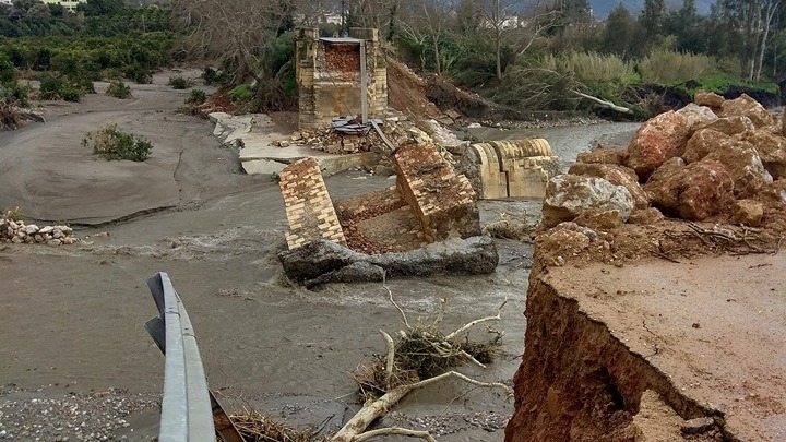 Οι Αλβανοί των Χανίων προσφέρονται να φτιάξουν τη γέφυρα του Κερίτη