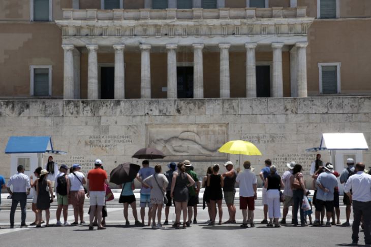 Κινηματογραφικά γυρίσματα κλείνουν το κέντρο της Αθήνας την Κυριακή