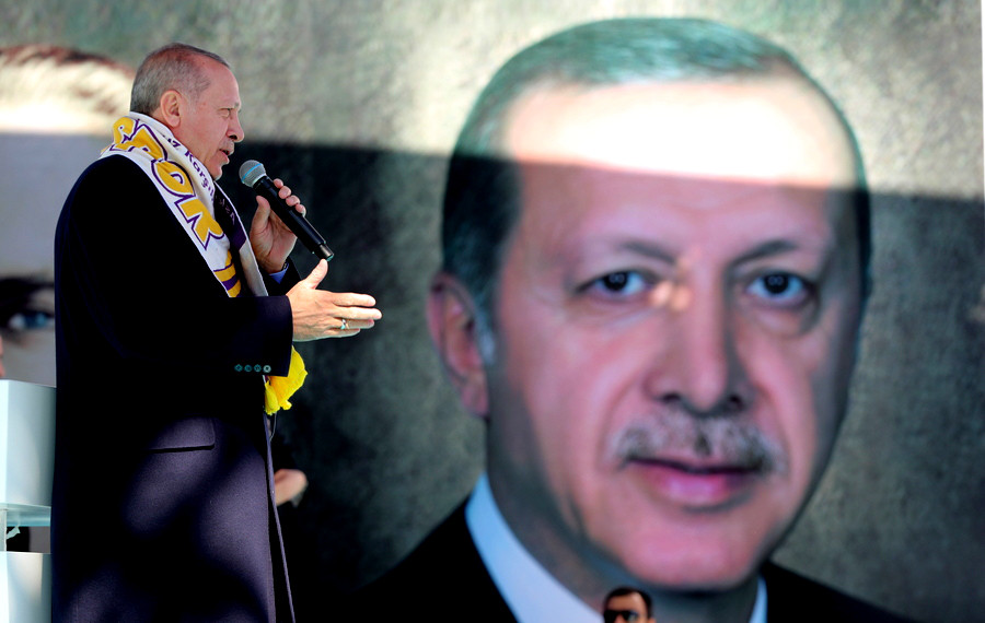 Εκλογές στην Τουρκία: Τα νούμερα δεν χαροποιούν τον Ερντογάν