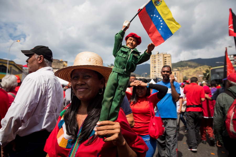 «Εμφύλιος» συλλαλητηρίων στη Βενεζουέλα