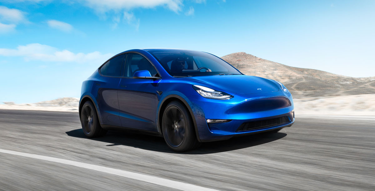 Το νέο Tesla Model Y έχει αυτονομία 480 χιλιόμετρα, είναι 7θέσιο, τετρακίνητο και… ηλεκτρικό!