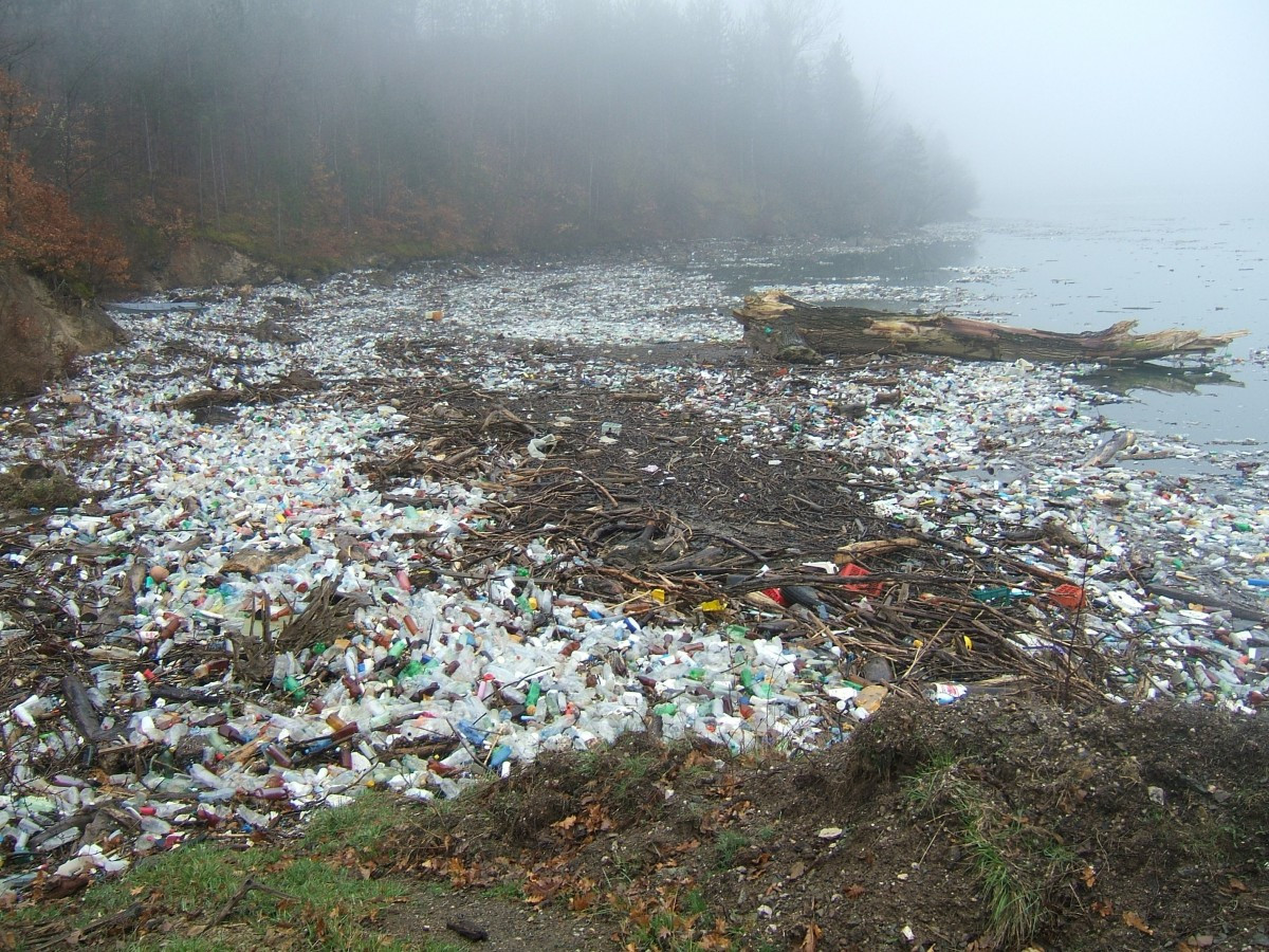 ΟΗΕ: 170 χώρες συμφώνησαν σε των πλαστικών μίας χρήσης ως το 2030