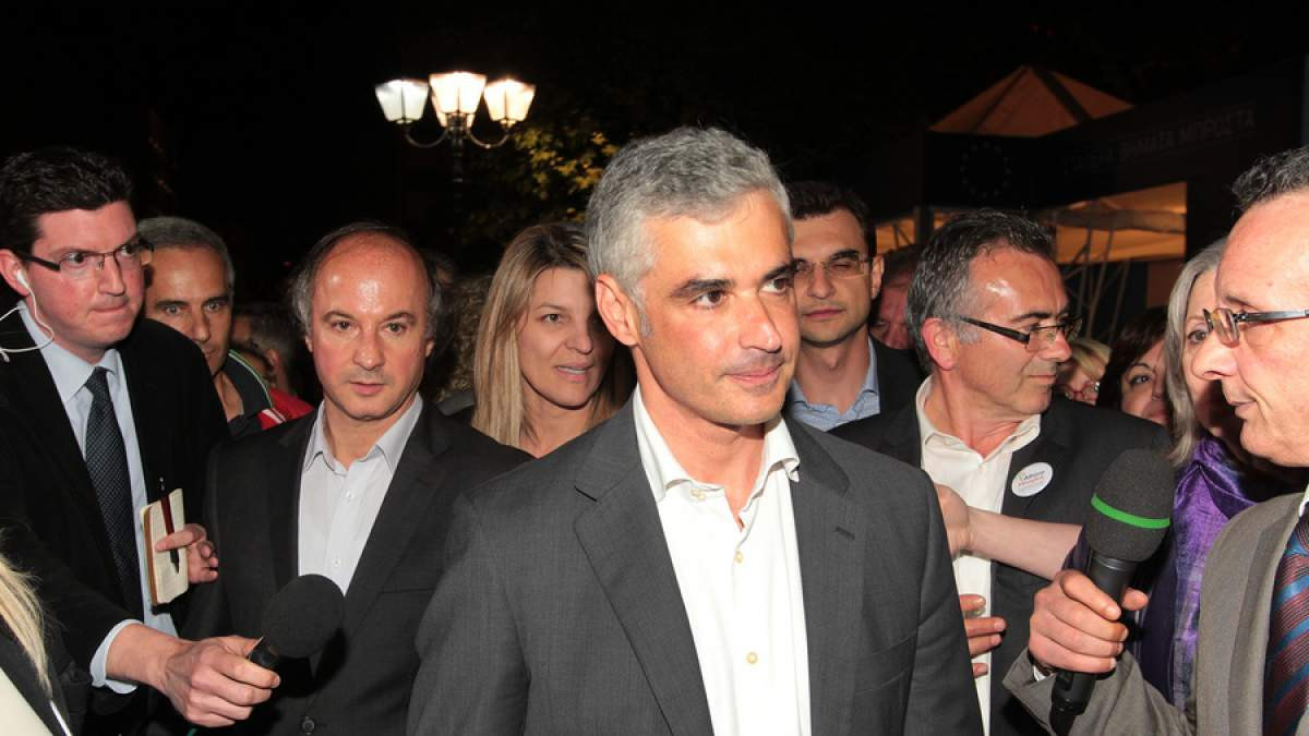 Ούτε επιβεβαιώνει, ούτε διαψεύδει το κόμμα με την Παπακώστα ο Σπηλιωτόπουλος