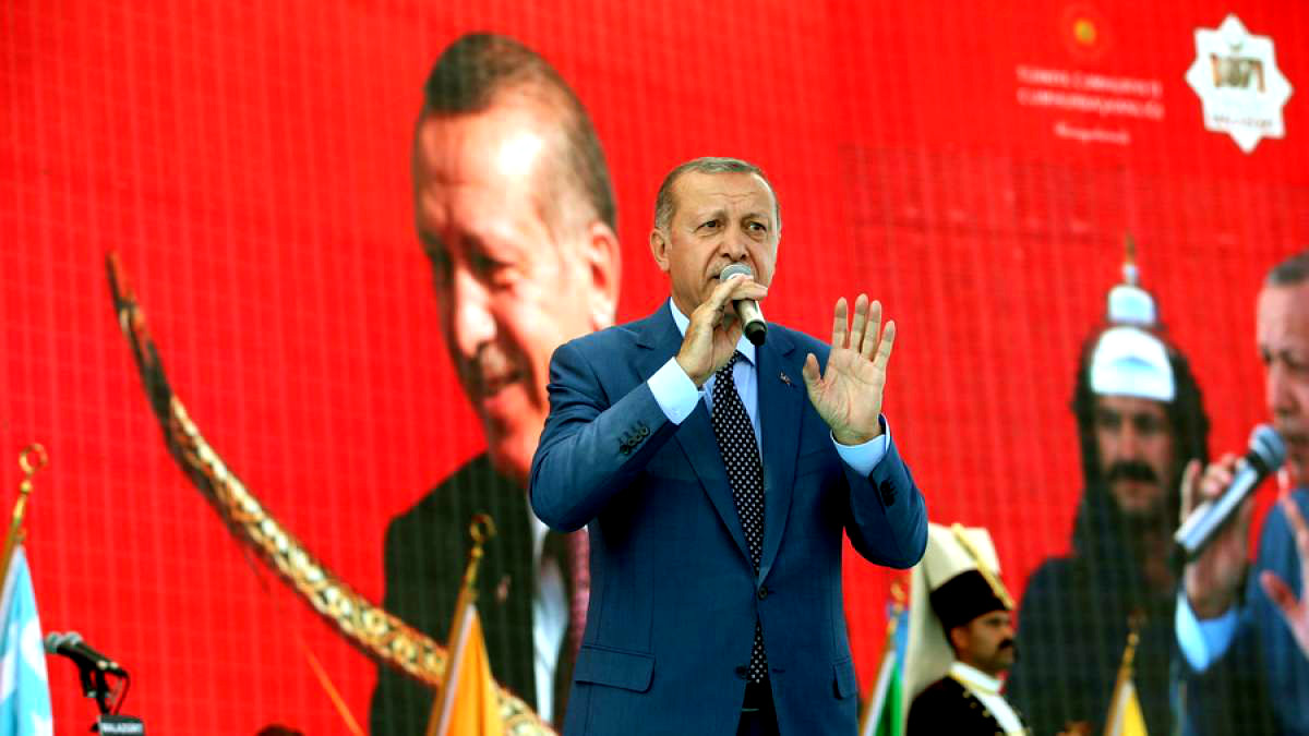 Τουρκία: Αλλαγή πολιτικού τοπίου ή πρωταπριλιάτικα ψέμματα;
