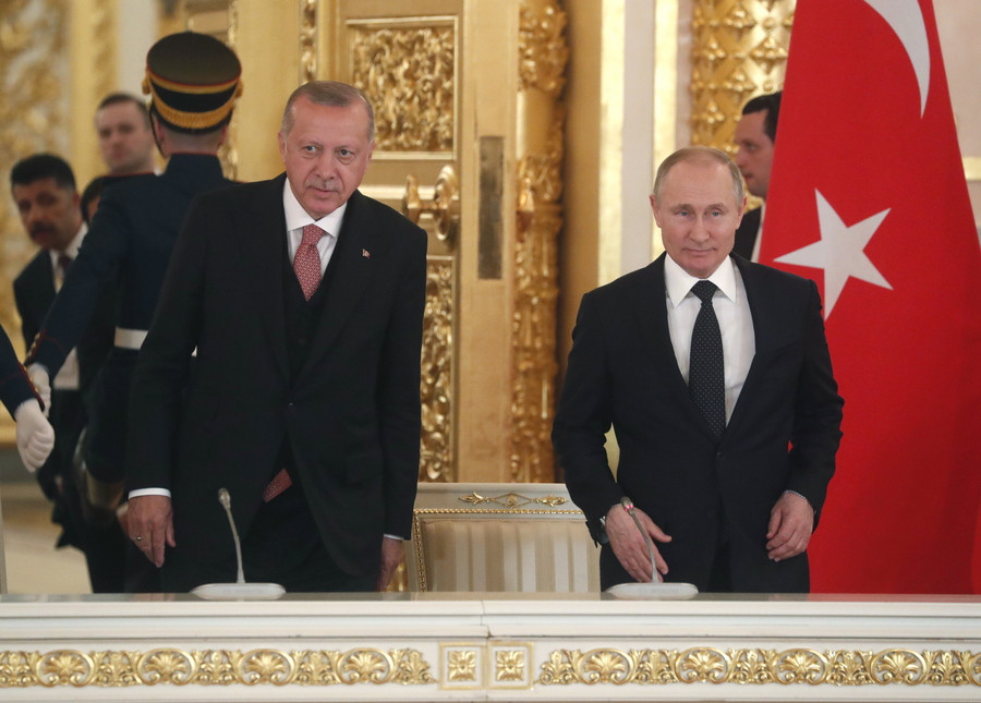 Πούτιν: Προτεραιότητα η παράδοση των S-400 στην Τουρκία
