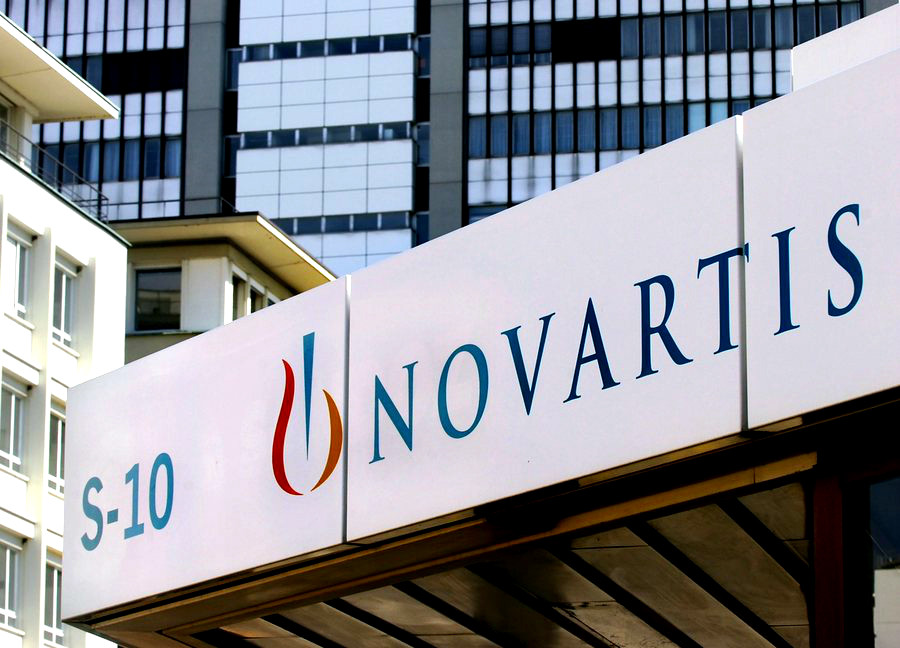 Η – παράξενη – αγωνία της ΝΔ για τη Novartis και τον Λοβέρδο