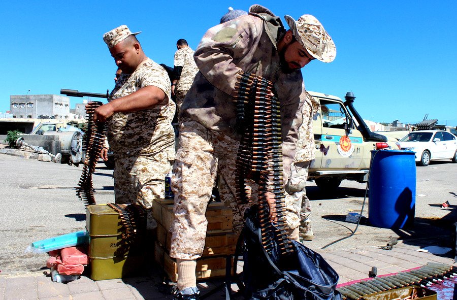 Ο νέος εμφύλιος της Λιβύης: Τα δύο στρατόπεδα και ο «μαύρος χρυσός»