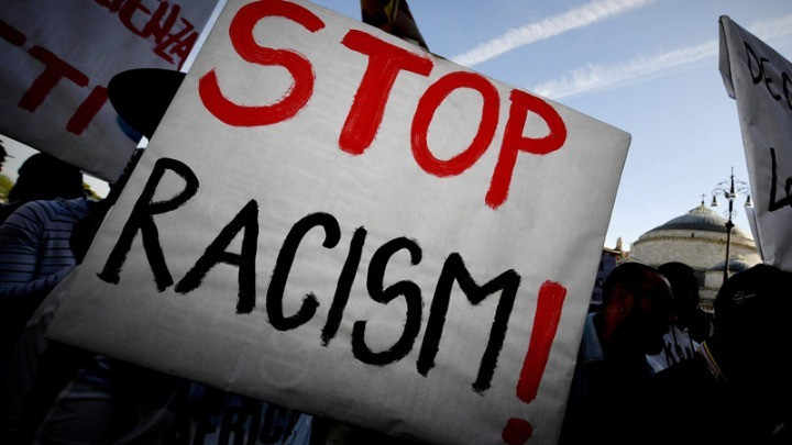 Εκατόν δέκα ανθρωπιστικές οργανώσεις συνυπογράφουν κατά της ακροδεξιάς και του ρατσισμού