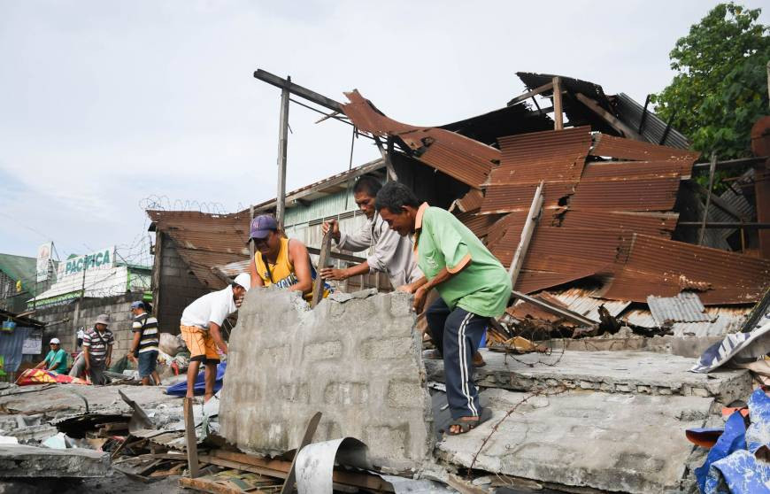 Σεισμός 6,3 ρίχτερ στις Φιλιππίνες: Νεκροί από κατάρρευση κτιρίων [Βίντεο]