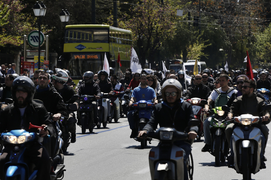 Οι αλλαγές στους μισθούς των εργαζόμενων σε ταχυφαγεία