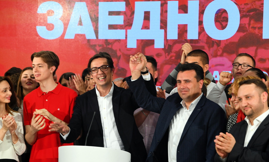 Ο Πεντάροφσκι νέος Πρόεδρος στη Βόρεια Μακεδονία