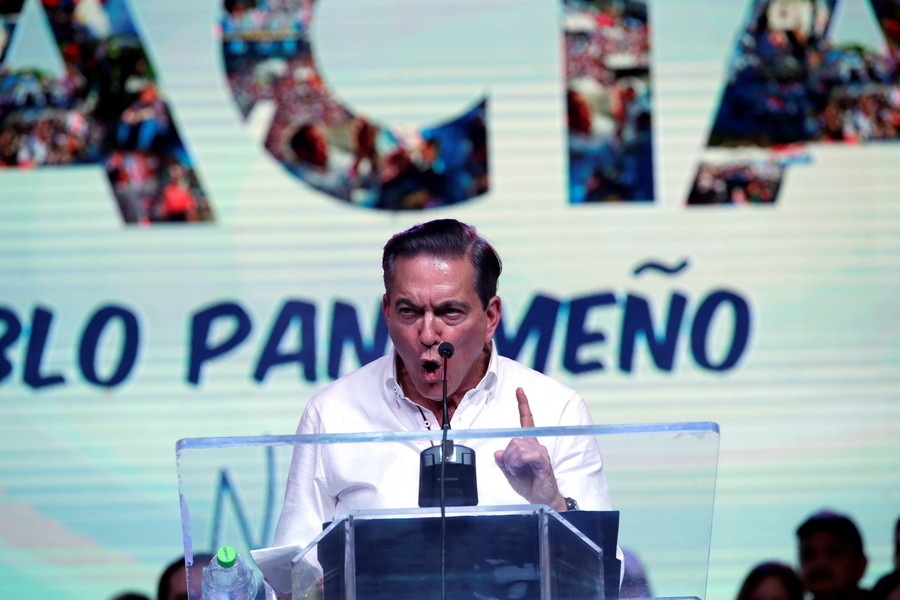 Λαουρεντίνο «Νίτο» Κορτίσο: Ο σοσιαλδημοκράτης νέος πρόεδρος του Παναμά