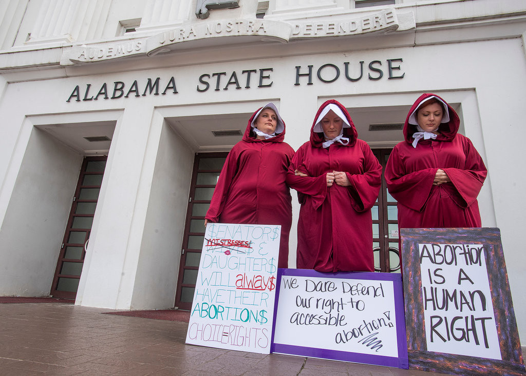 Απαγορεύει τις αμβλώσεις ακόμη και για περιπτώσεις βιασμών η Αλαμπάμα