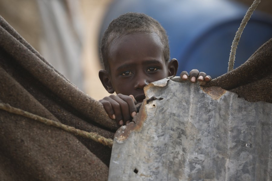 Τα παιδιά της Σομαλίας πεθαίνουν από την πείνα