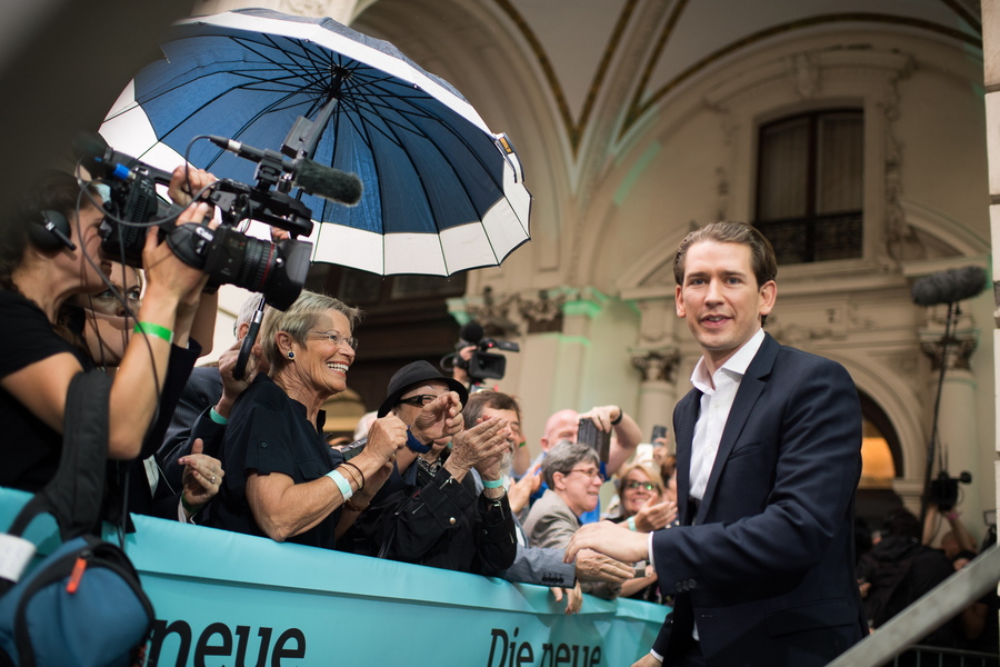 Αυστρία: Καθαρή πρωτιά Κουρτς δείχνουν τα  exit polls