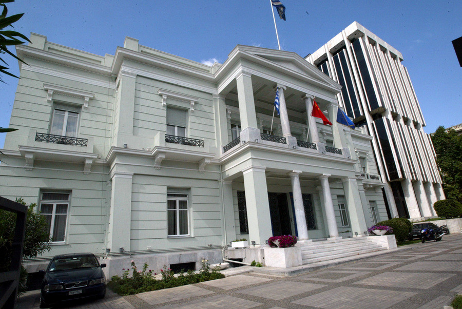 ΥΠΕΞ: Καταδικάζει τον αποκλεισμό του ομογενούς υποψηφίου δημάρχου Χειμάρρας από τις αλβανικές αρχές