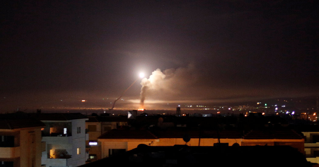 Δέκα νεκροί από την επίθεση του Ισραήλ σε συριακές θέσεις