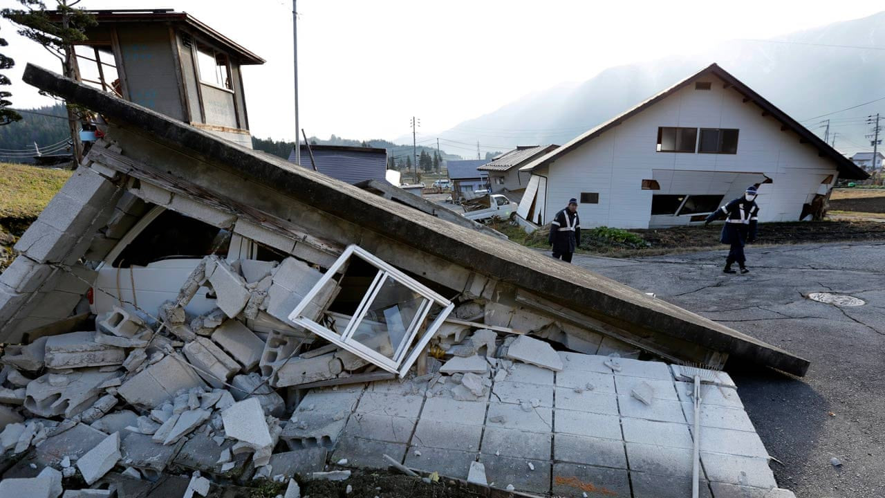 Ισχυρός σεισμός 6,8 ρίχτερ στην Ιαπωνία [Βίντεο]
