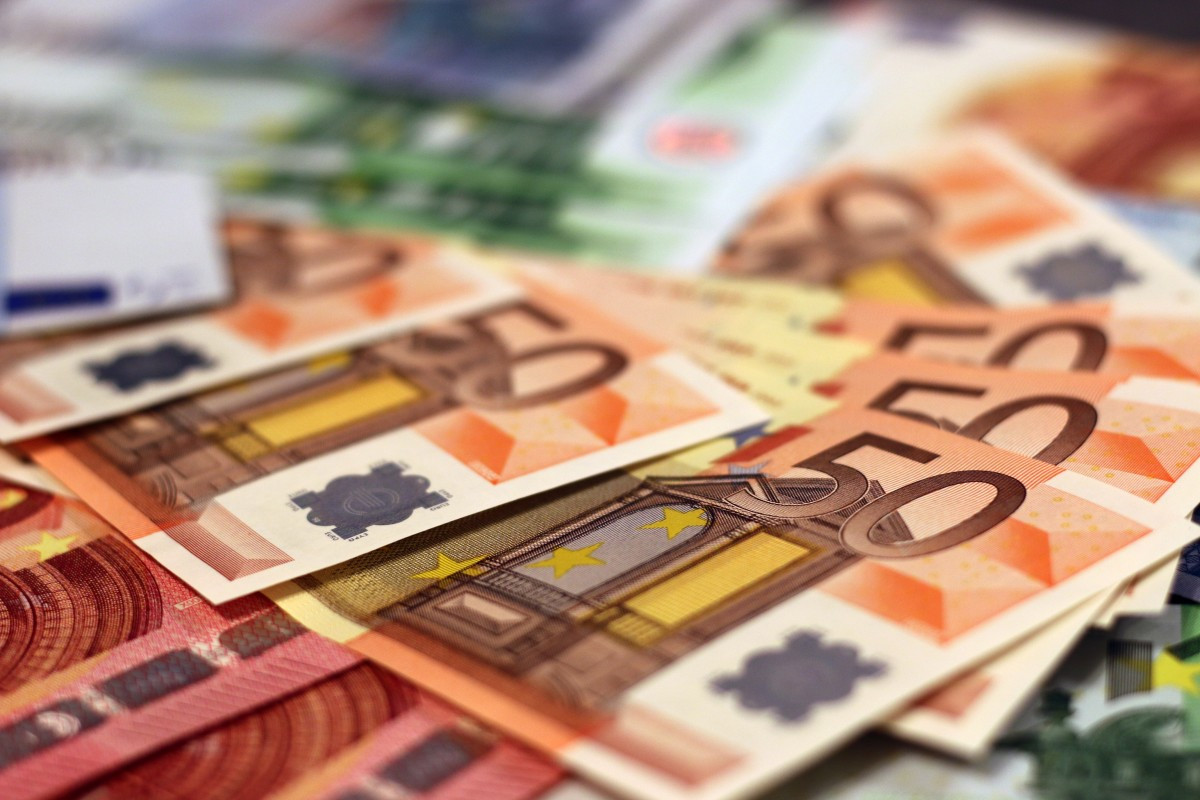 Πρωτογενές έλλειμμα 1,45 δισ. ευρώ ο προϋπολογισμός του πρώτου πεντάμηνου