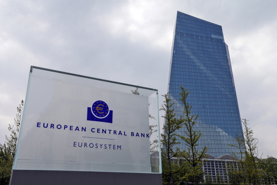 Ανησυχίες Ρεν για την οικονομική κατάσταση της ευρωζώνης
