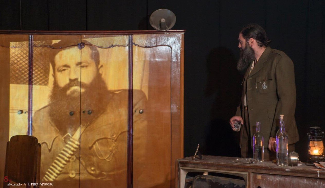 «Άρης»: Η παράσταση που συγκίνησε στο Δημοτικό Θέατρο Ηλιούπολης