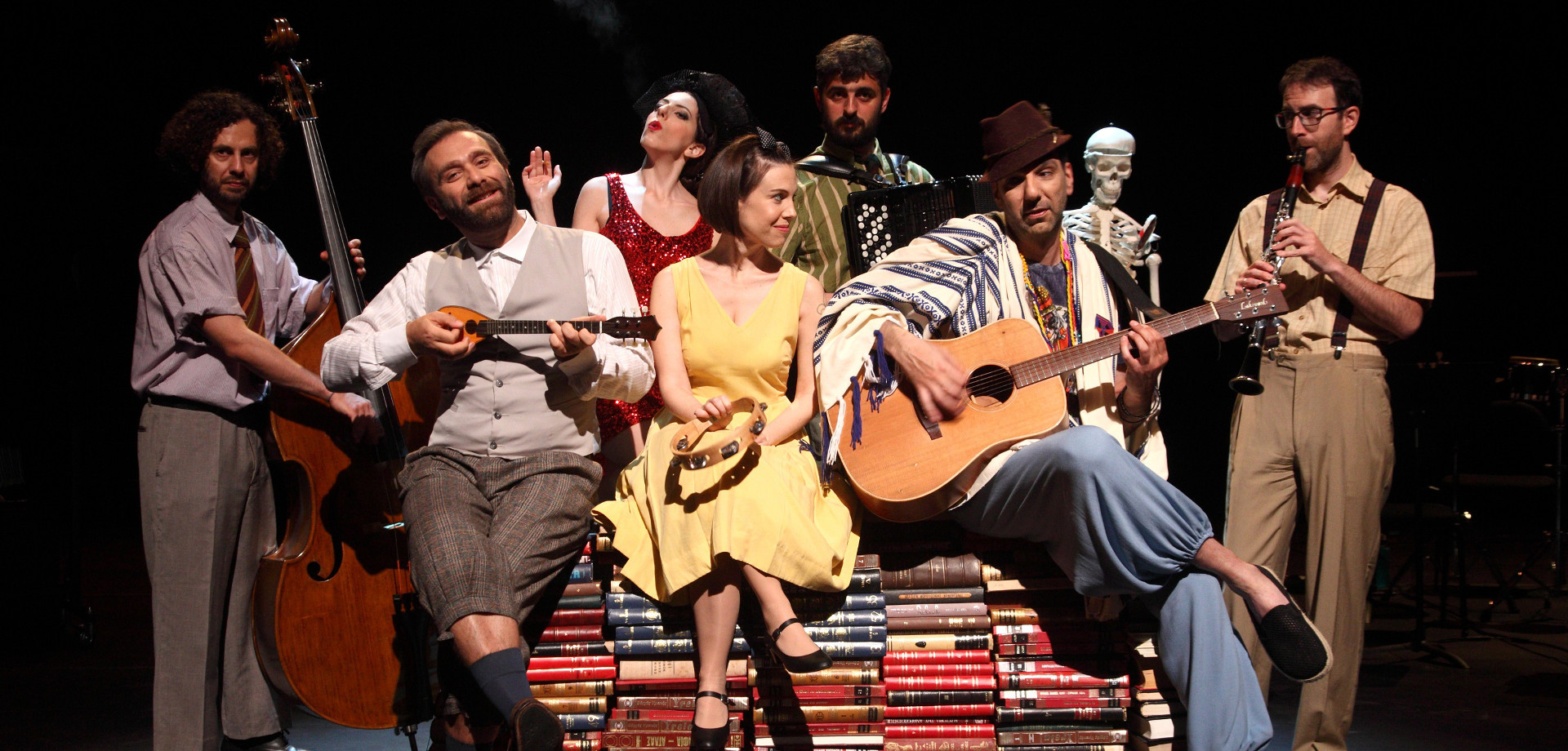 «Η πρώτη αγάπη»: Η αισθηματική οπερέτα του Νίκου Χατζηαποστόλου ξεκινάει περιοδεία