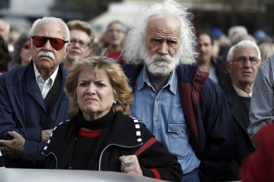 Τσίπρας: Οι πολίτες ας ακούσουν τι έλεγε ο ίδιος ο κ. Μητσοτάκης για τις επικουρικές [Βίντεο]