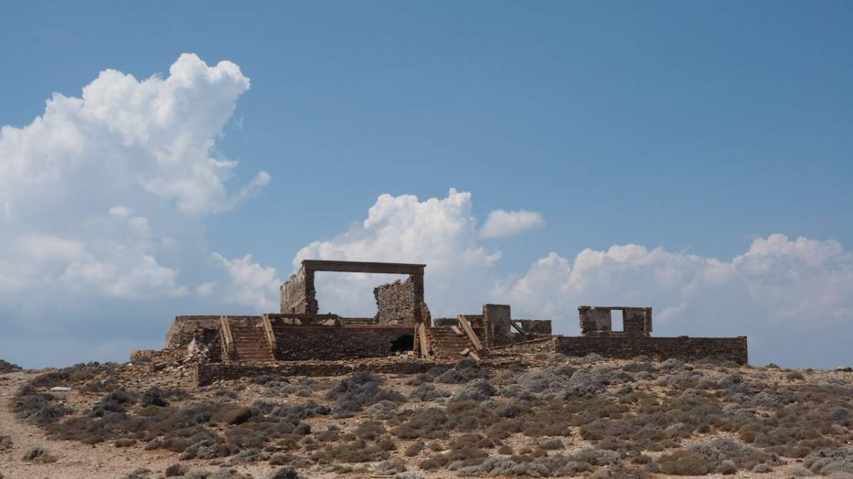 Αρχαιολογικός χώρος η Μακρόνησος