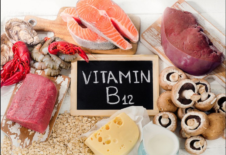 Έλλειψη βιταμίνης Β12: Πού οφείλεται – Προσοχή στα συμπτώματα