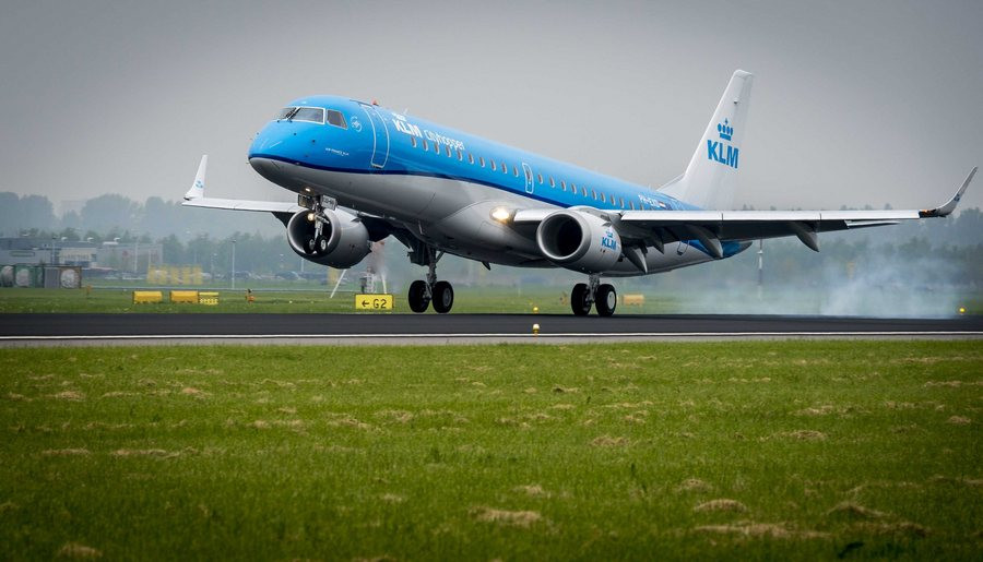 Αντιδράσεις για tweet της KLM με τις πιο ασφαλείς θέσεις σε ένα αεροπλάνο
