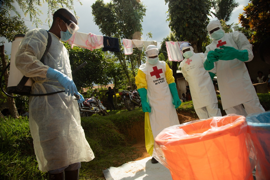 Συναγερμός για τον Έμπολα – Τι πρέπει να γνωρίζετε