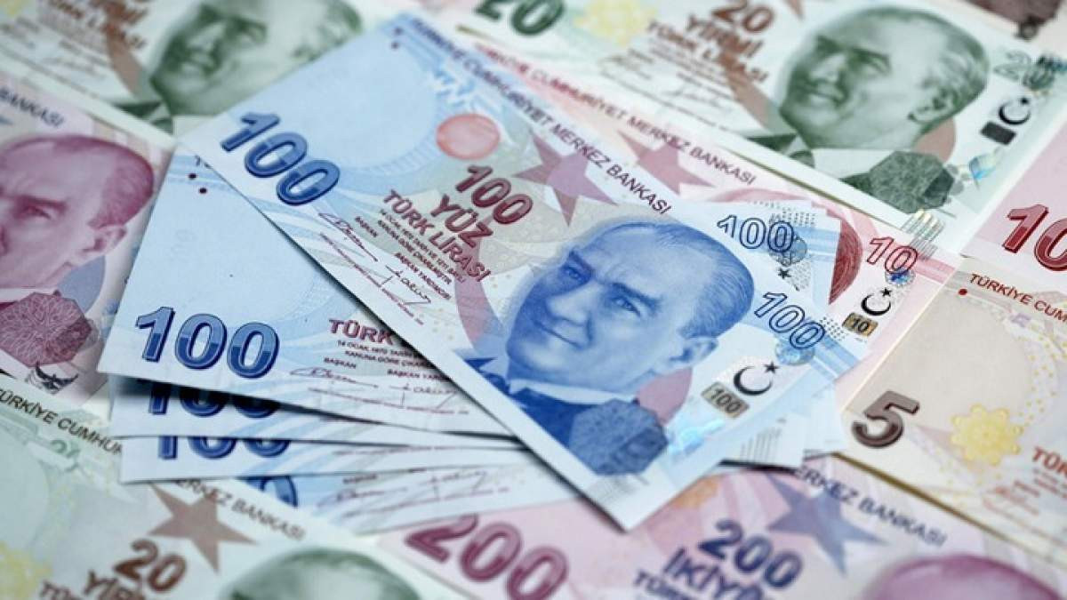 Ο Fitch υποβάθμισε 12 τουρκικές τράπεζες