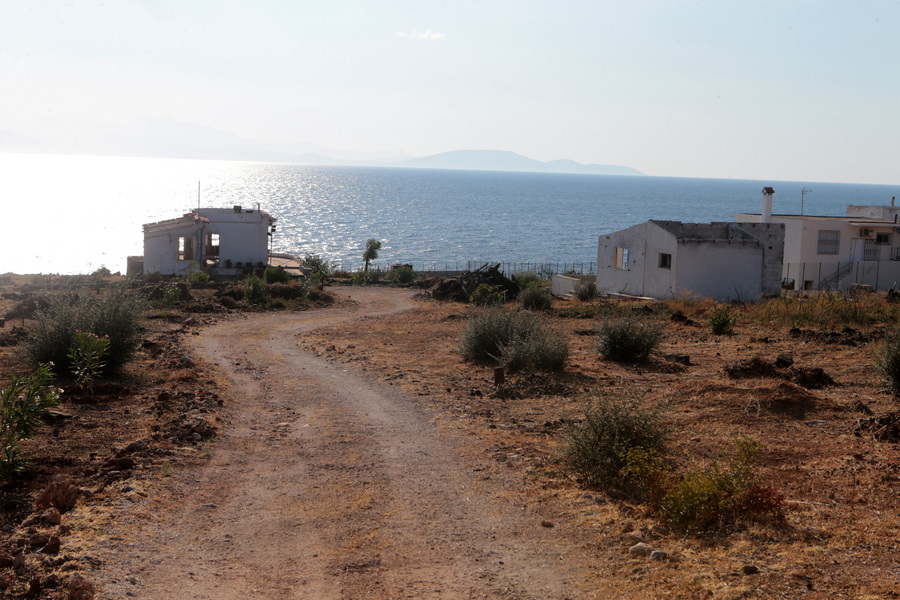 Μάτι: 365 ημέρες από την τραγωδία [Φωτογραφίες και Βίντεο]