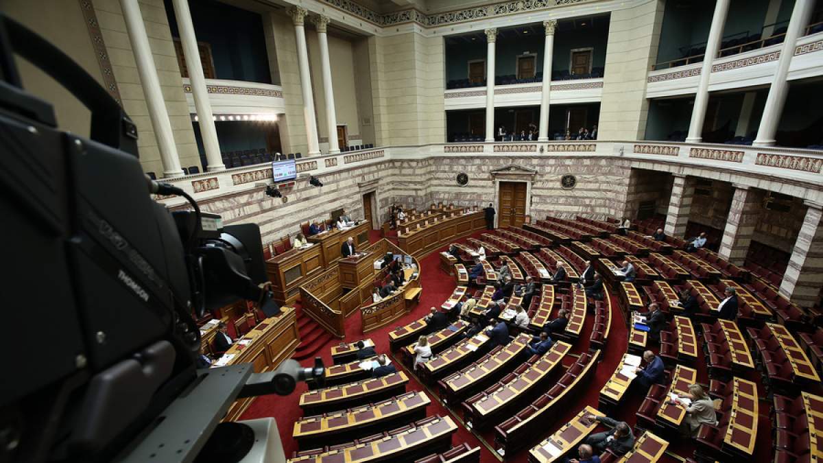Τα τρία νομοσχέδια που έρχονται άμεσα στη Βουλή