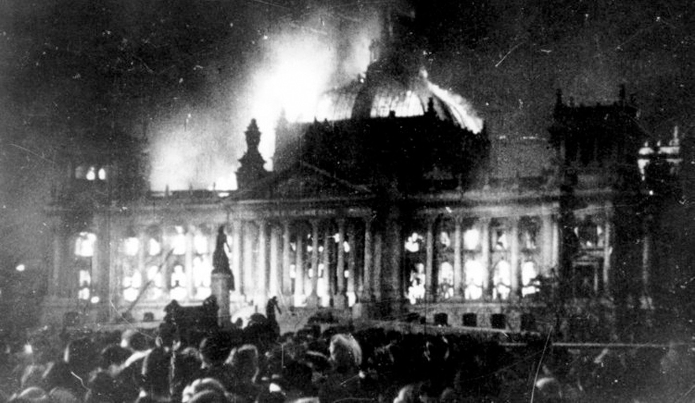 Ένορκη κατάθεση – ντοκουμέντο από Ναζί: Ο Χίτλερ έκαψε το Ράιχσταγκ