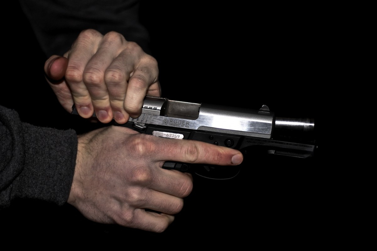 Ηράκλειο: Έβγαλε όπλο όταν υπάλληλός του ζήτησε ασφάλιση