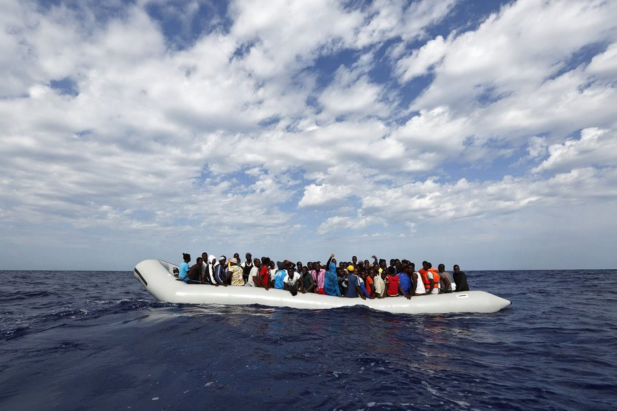 Μαρτυρία: Ο αργός θάνατος πάνω σε μια προσφυγική λέμβο